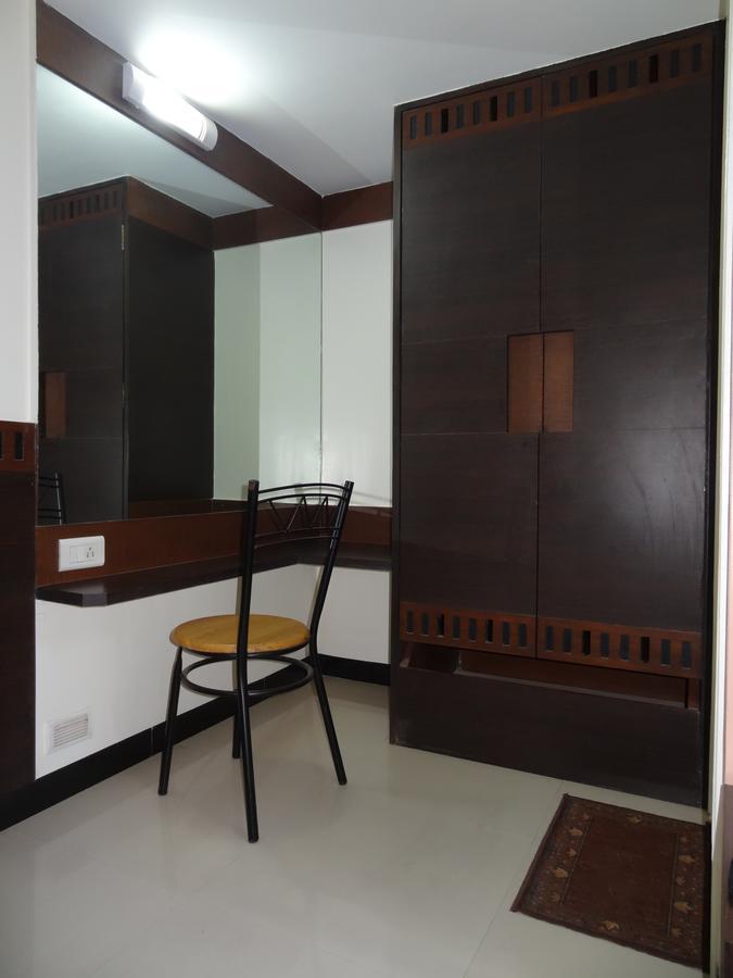 Hotel Ayodhya Kolhapur Exterior foto