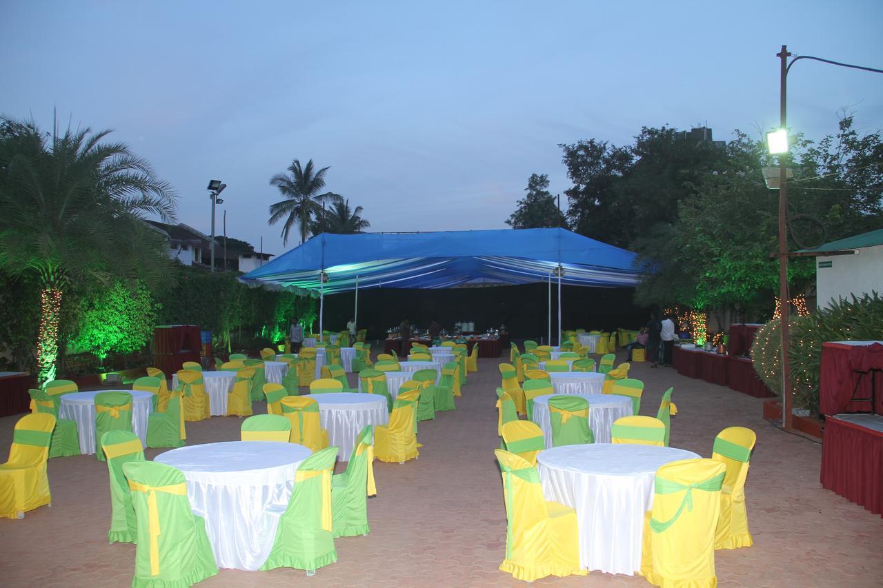 Hotel Ayodhya Kolhapur Exterior foto