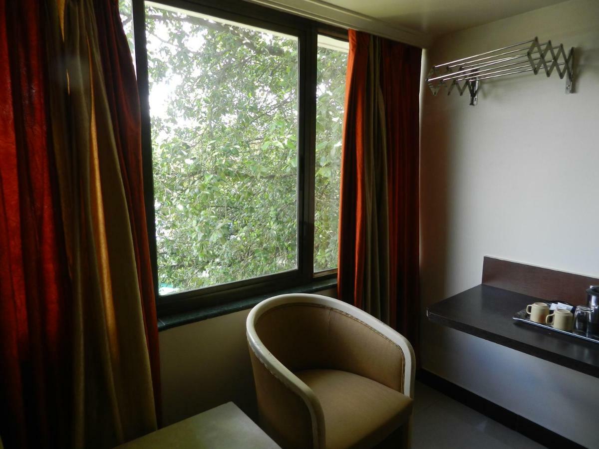 Hotel Ayodhya Kolhapur Exterior foto
